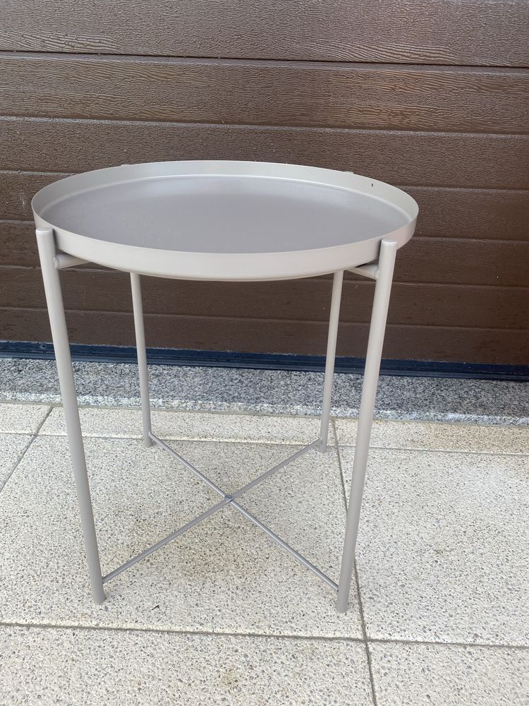 Mesa ikea como nova