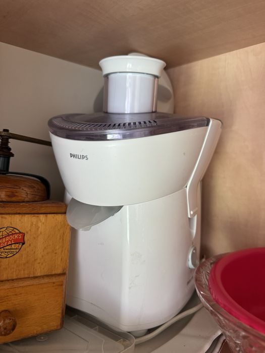 Соковитискач Philips. Філіпс.