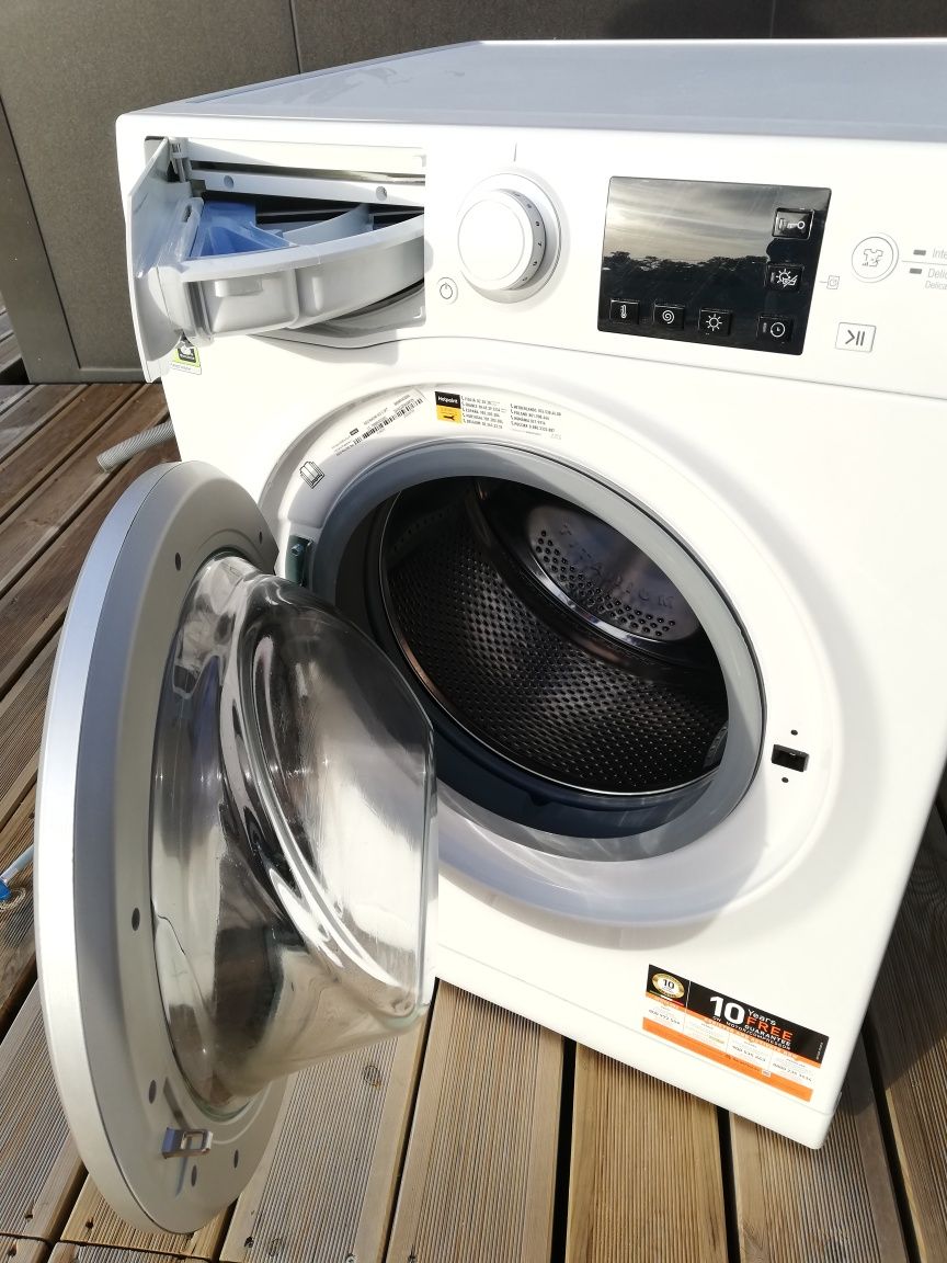 Máquina de lavar-secar roupa hotpoint ARISTON