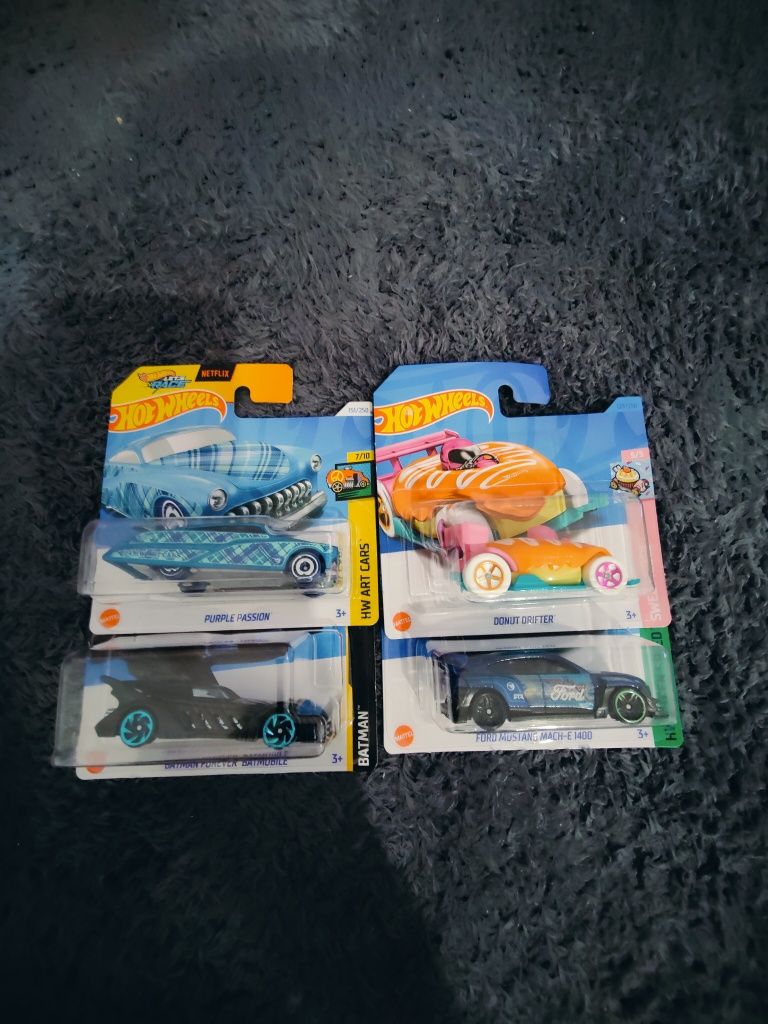 Hot Wheels - diversos