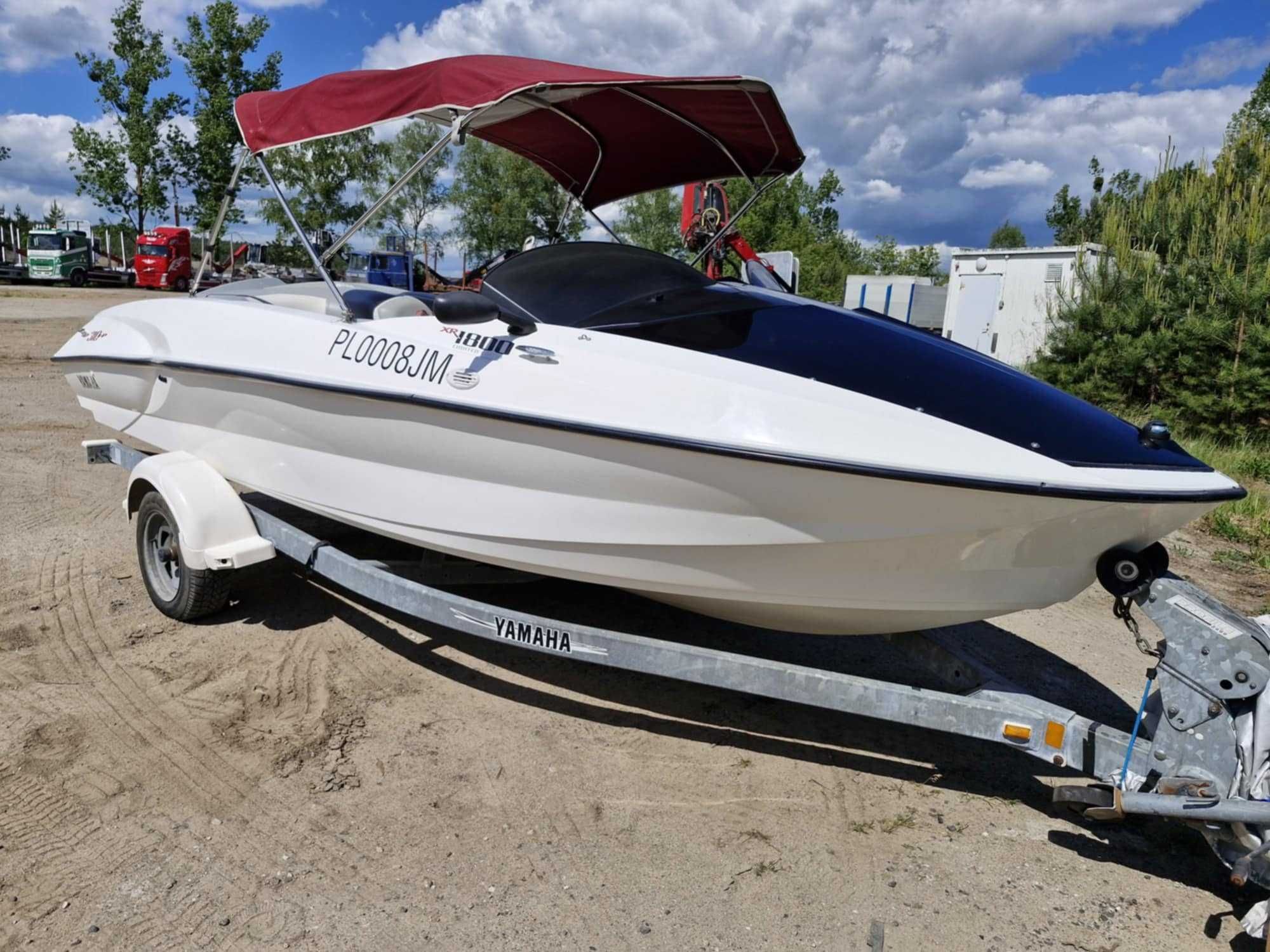 Łódź motorowa Yamaha XR1800 edycja limitowana z przyczepą