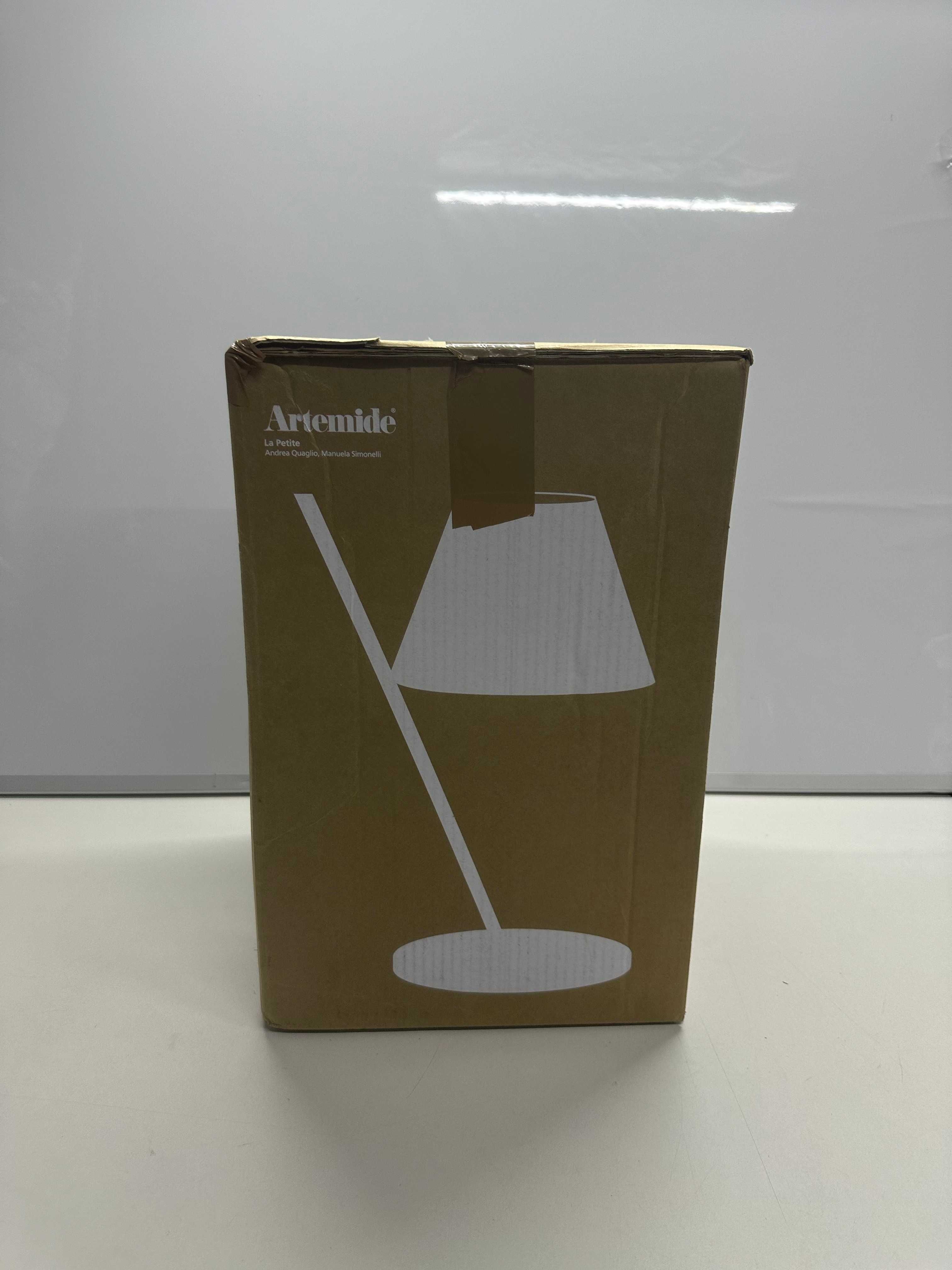 Lampka nocna Artemide LA PETITE P9A4