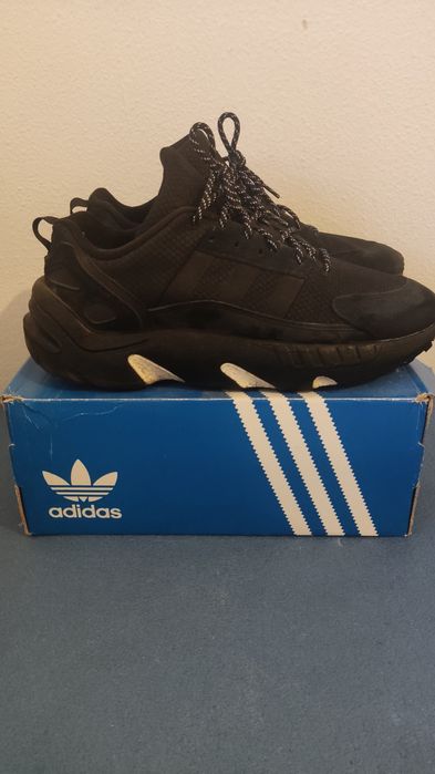 Adidas sapato usado