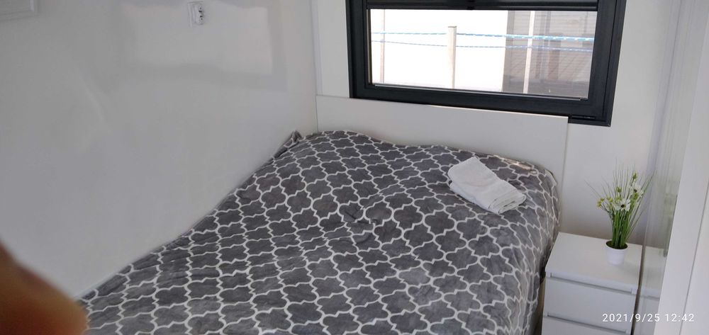 Luksusowy Domek na wodzie Lagobau Elite – 9m Hauseboat (do odl.  VAT)