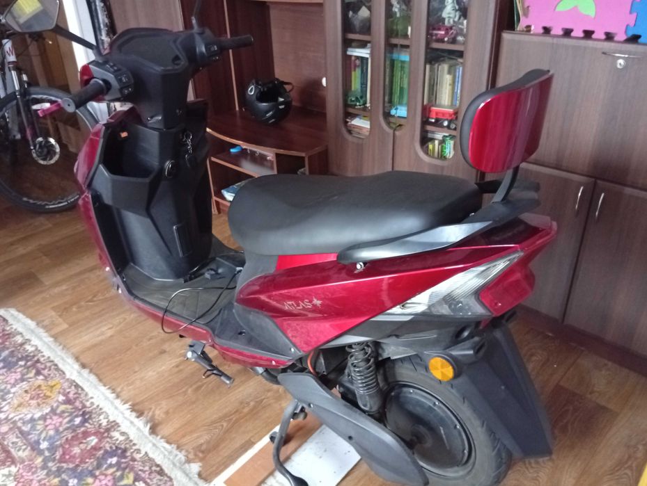 Електроскутер ATLAS Spider 1500W Red