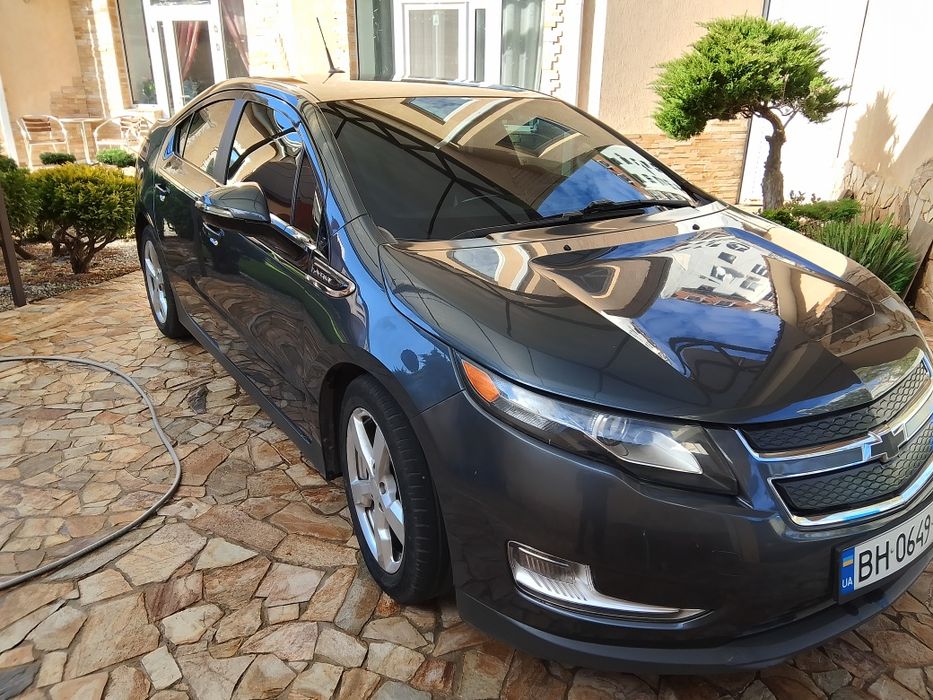 Шевроле Вольт 2011