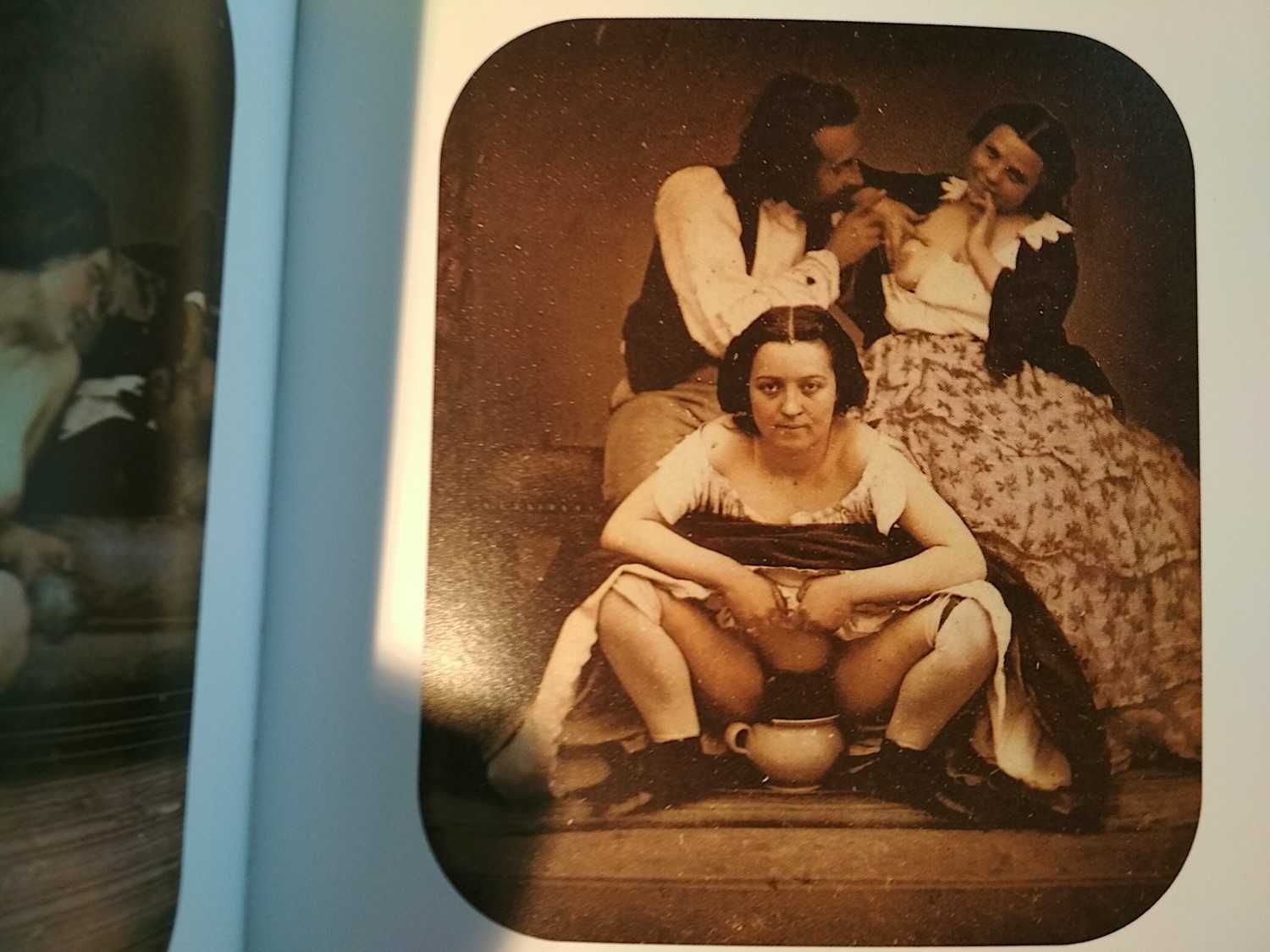 Taschen - 1000 Nudes (porte incluído)