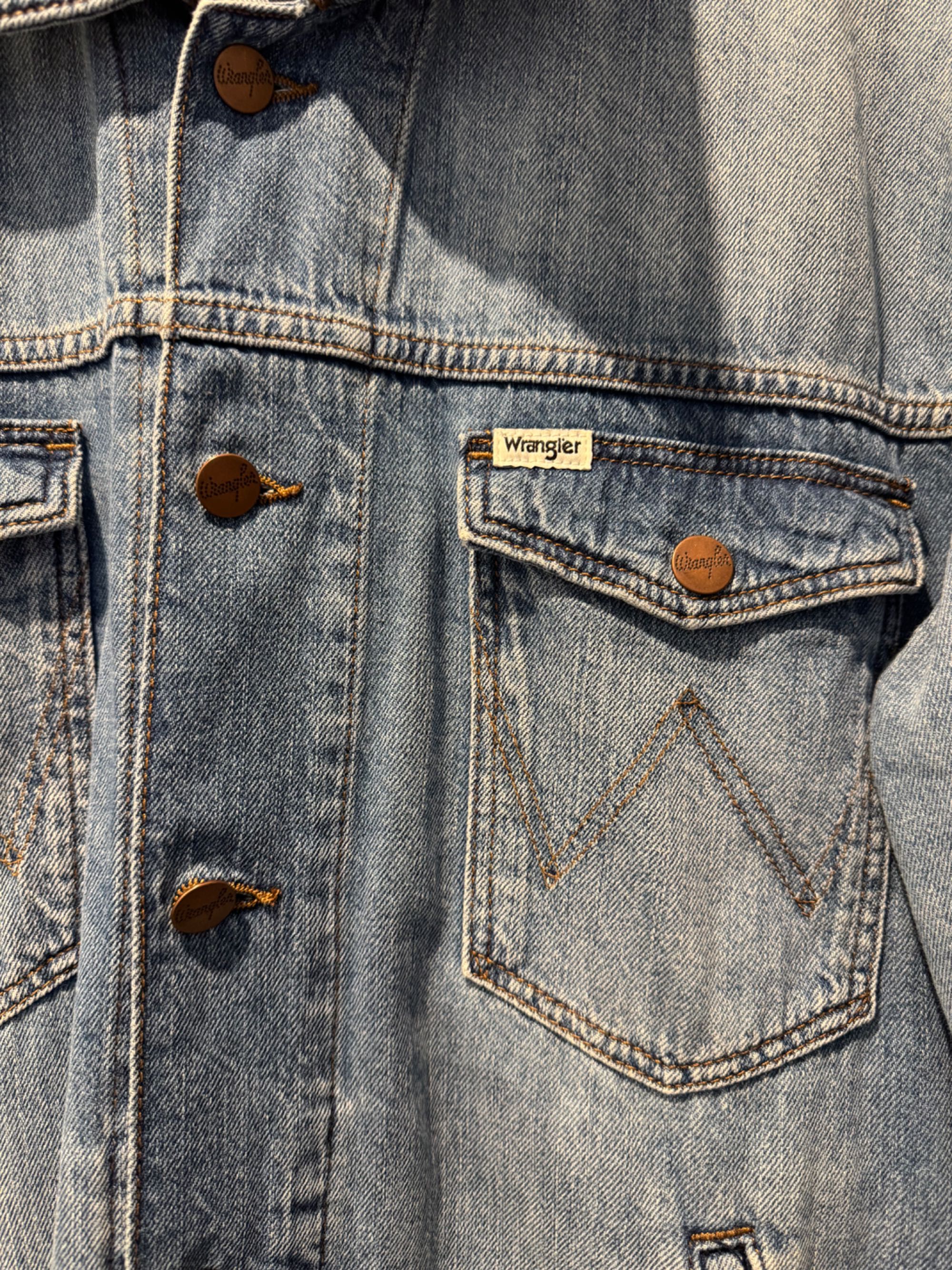 jeansowa kurtka wrangler L