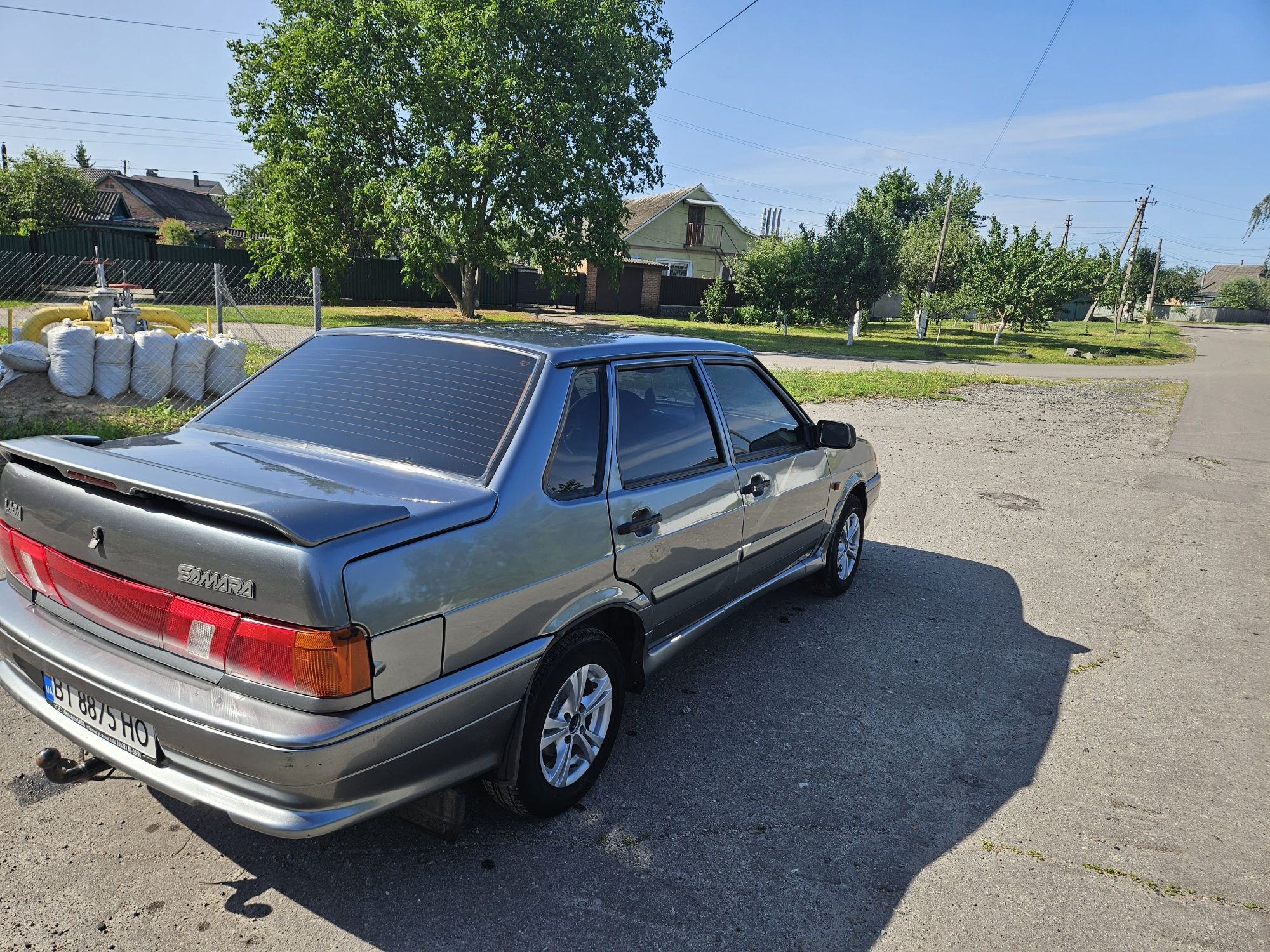 ВАЗ Lada 2115 1.6