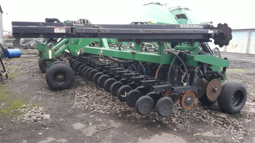 пневматична сівалка Great Plains NTA 3510 с бункером ADC 2230