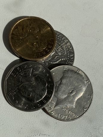 Монеты Доллар