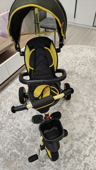 Продам детский велосипед трёх колесный ,был в использовании 1 год.