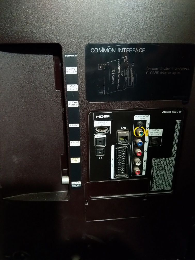 Telewizor Samsung model UE40F6320AW
