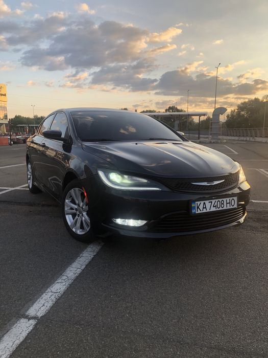 Chrysler 200 хамеліон синій