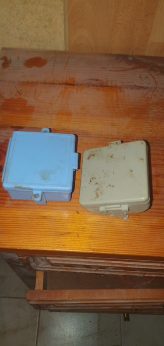 Pudełka na baterie do piecyka Junkers Termet