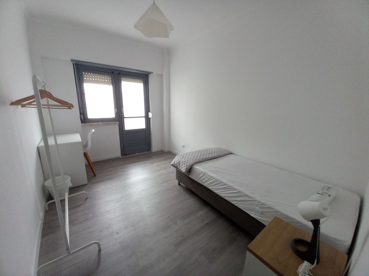 Quartos em casa renovada