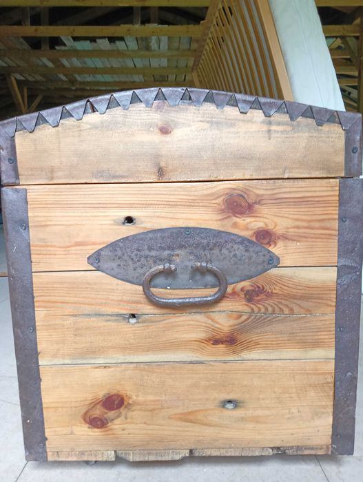 Drewniana skrzynia,kufer