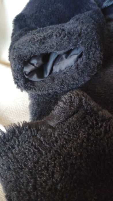 Бомбер Тедді Pull and Bear укорочена шубка анорак