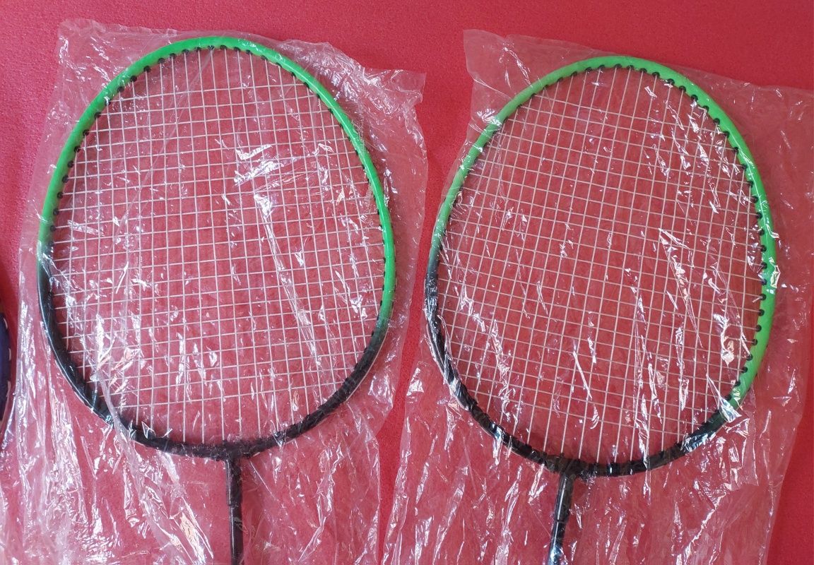 Raquetes badminton