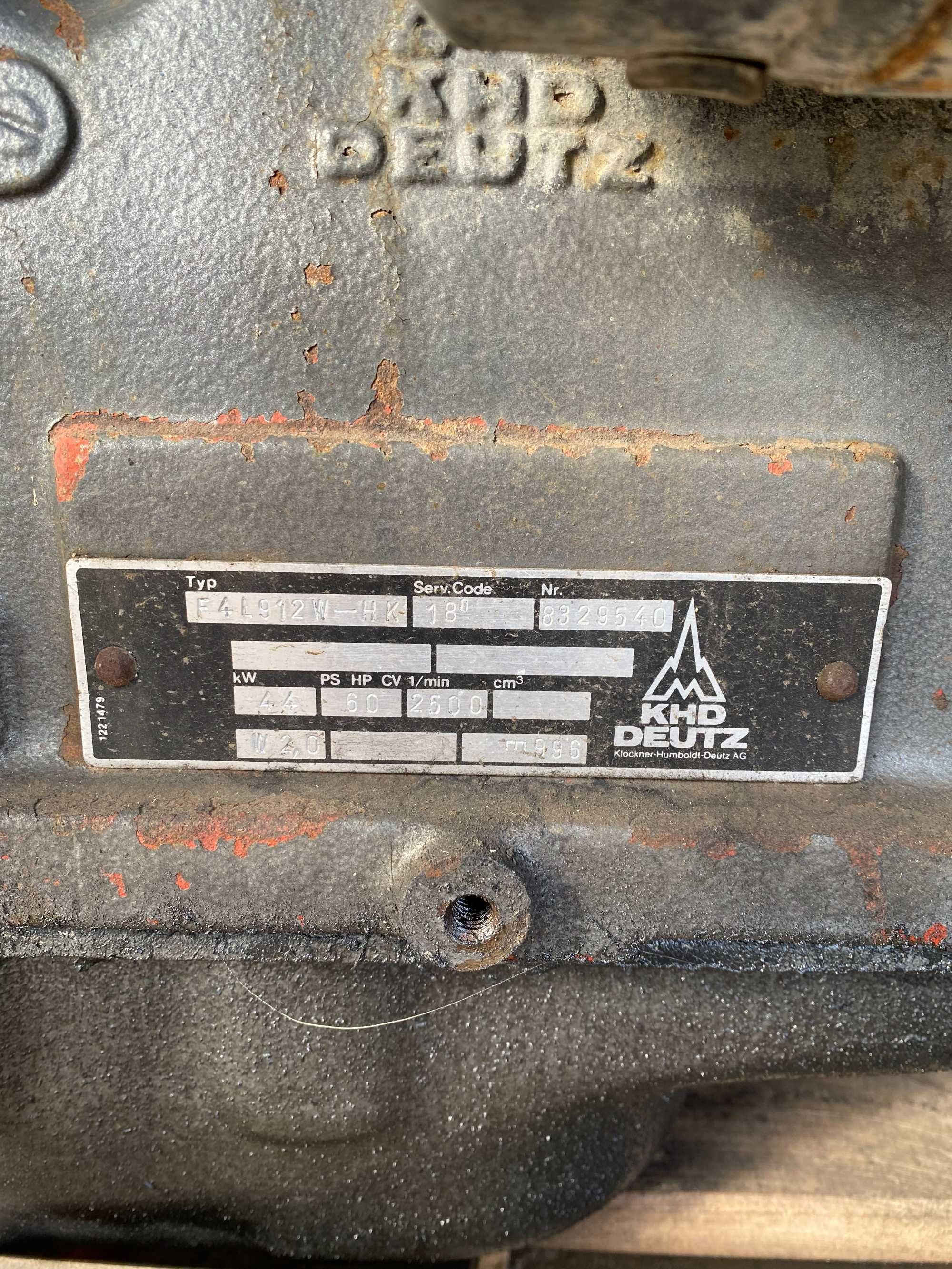 Дизельний двигун Deutz F4L912W 60 к.с. В НАЯВНОСТІ