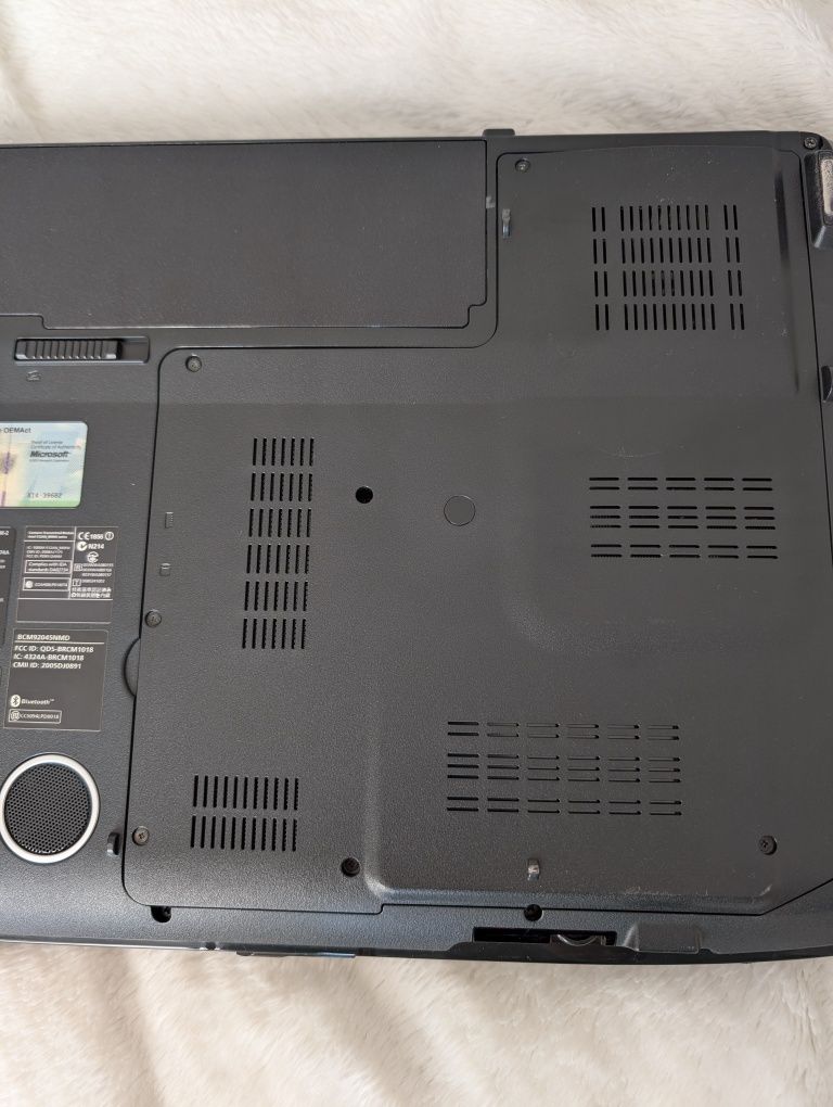 Laptop Acer Aspire 5930G + Oryginalny Pilot, Zasilacz, Bateria
