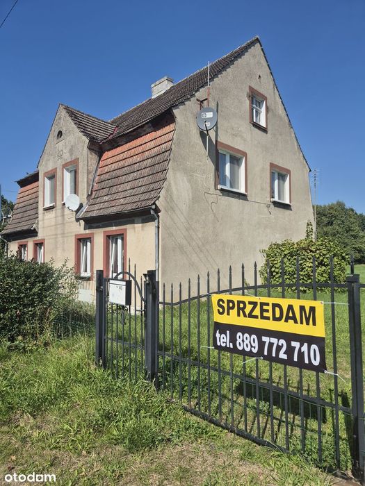 11 km od Słupska – Dom wolnostojący idealny dla 2-Rodzin
