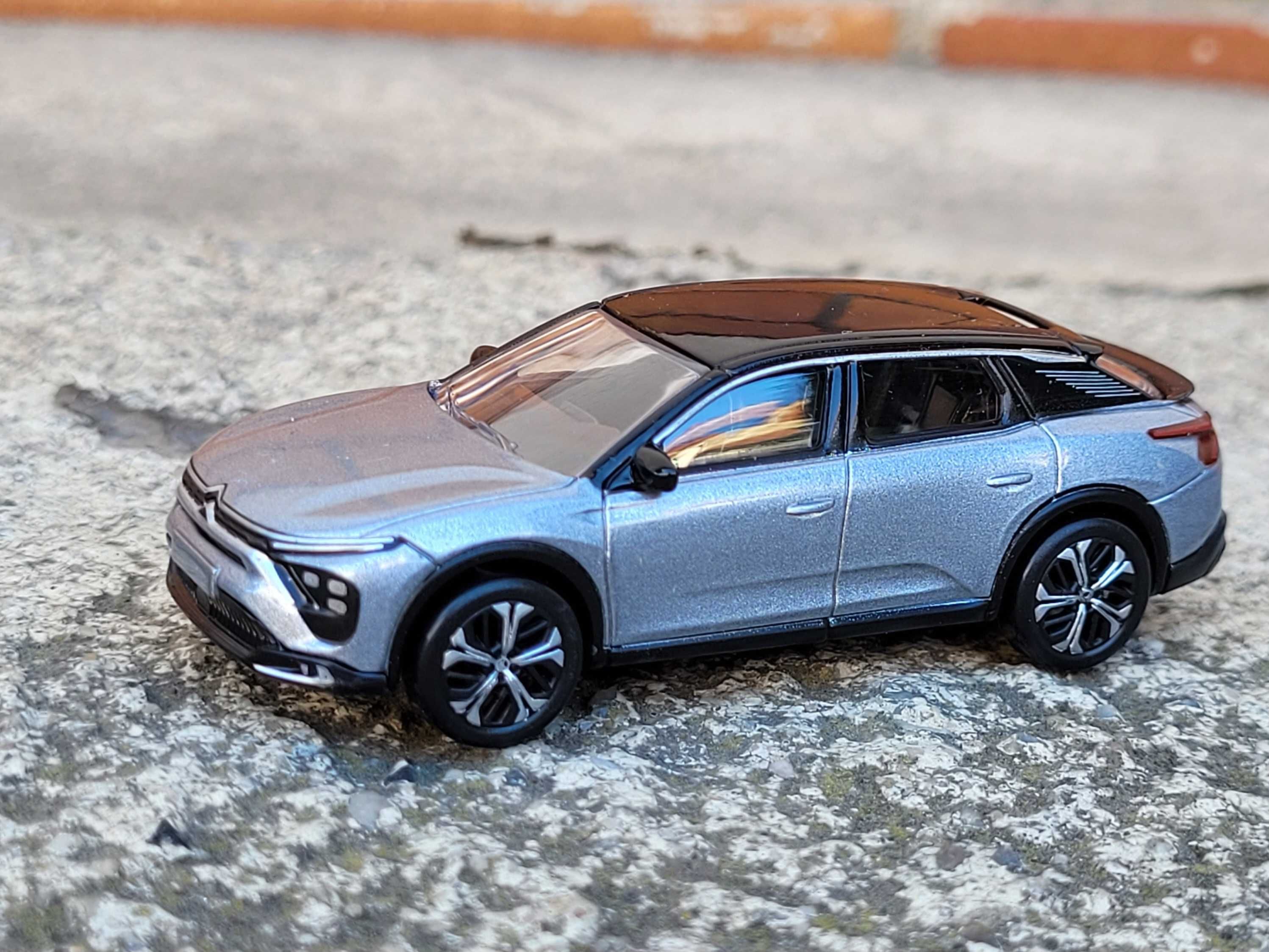 Kolekcja modeli Citroen C5 C5X  Norev 1:64 nowe