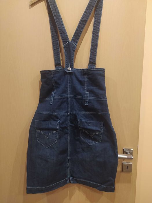 Spódnica jeansowa na szelki