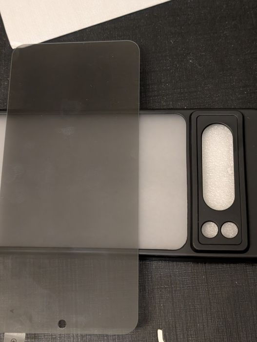 Etui, szkło do Google Pixel 8 pro
