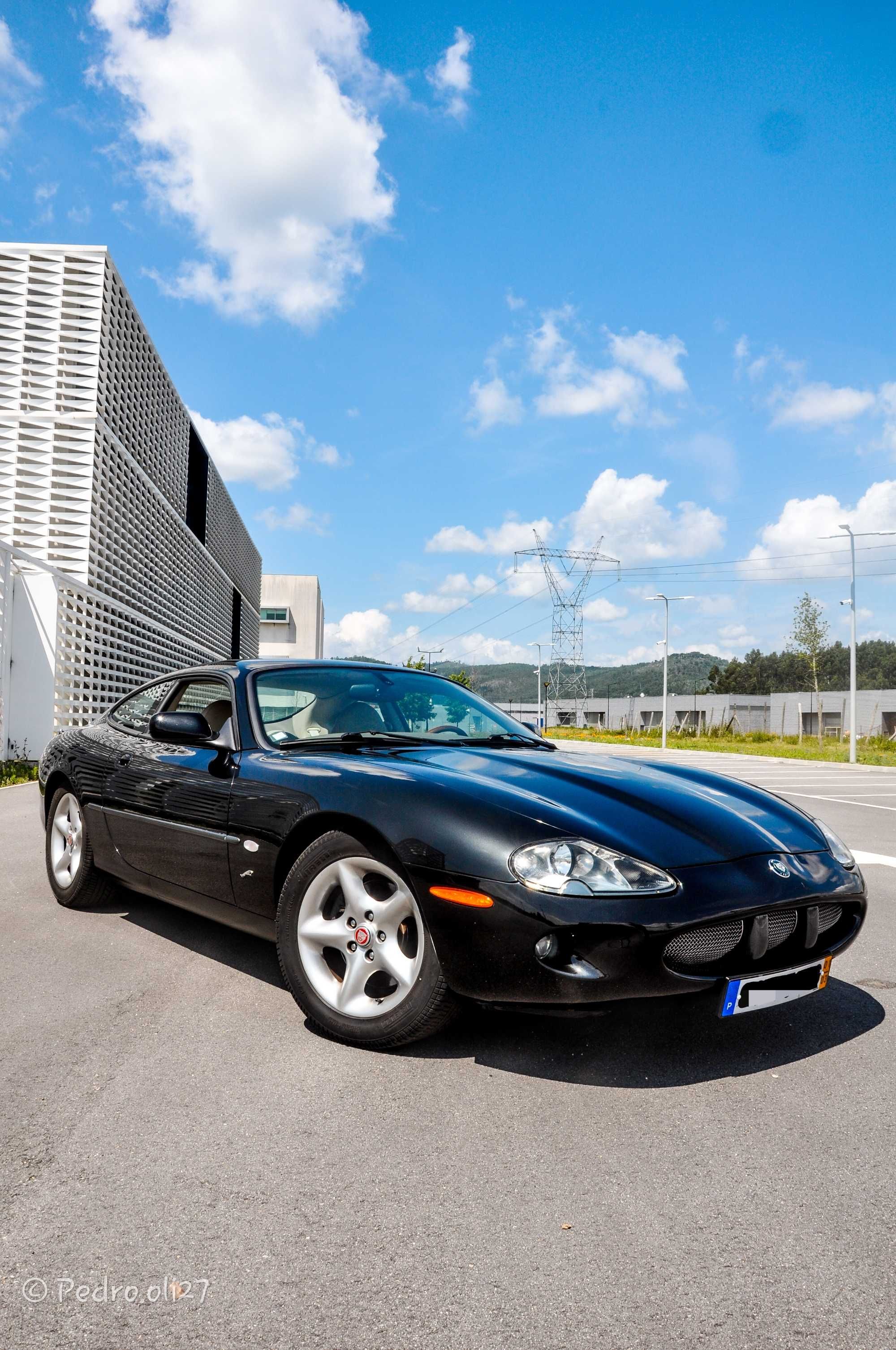 Jaguar XK8 Coupe V8