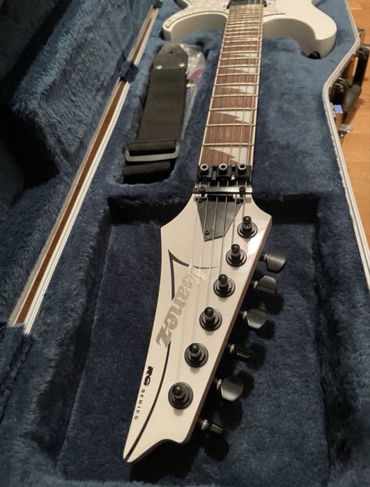 Ibanez RG350DX (com Hard Case) + Roland CUBE 30X