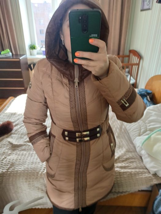 Пуховик 44 розмір