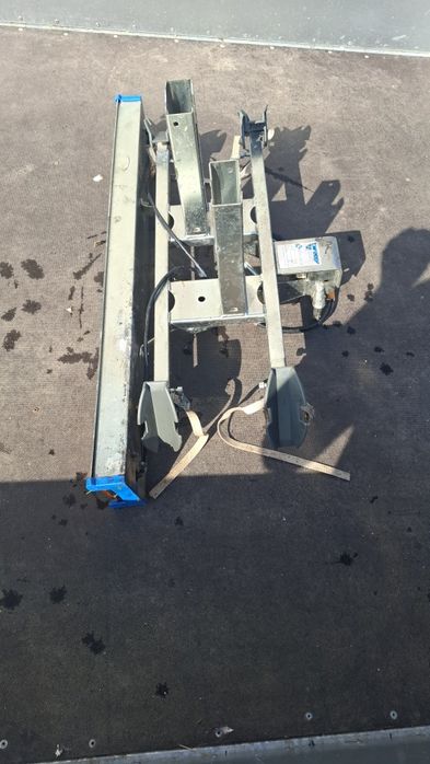 Bagaznik rowerowy na hak twinny load solidny na 2 rowery