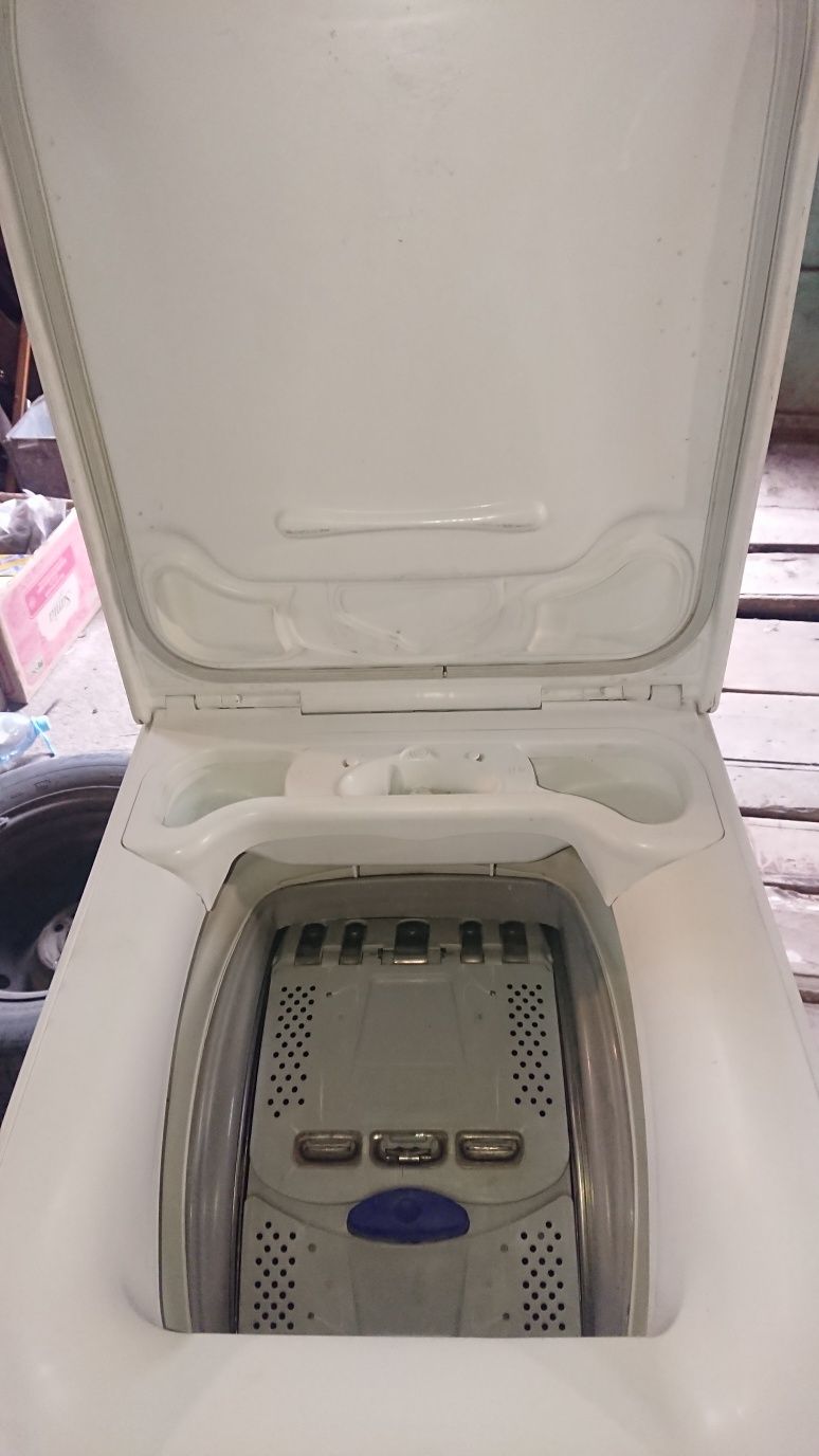 Продам пральна машинка Electrolux