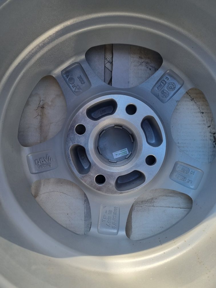 4x108 13" Ford nowe felgi z minionej epoki