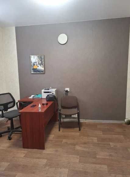 Продаю Квартиру(1-2-кімн) ЦЕНТР/Рынок. Кр.Площадь.Для жилья/Под бизнес