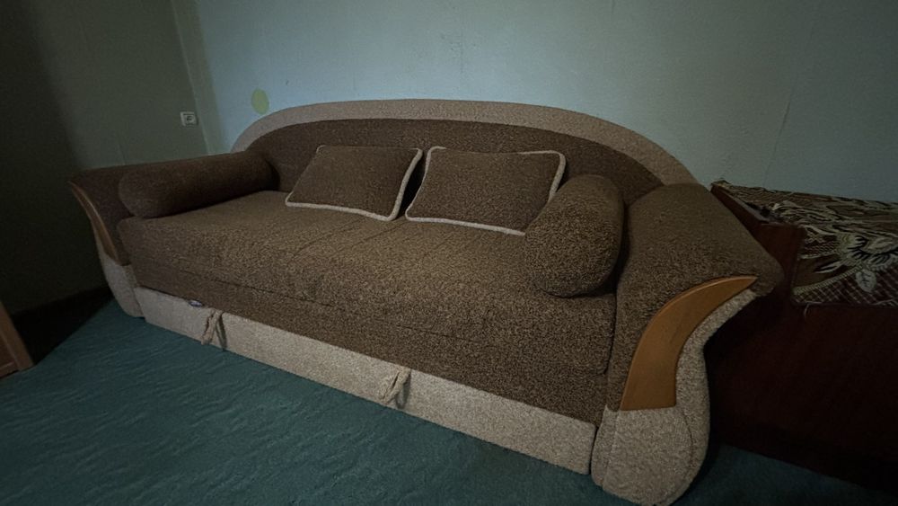 Диван       книжка