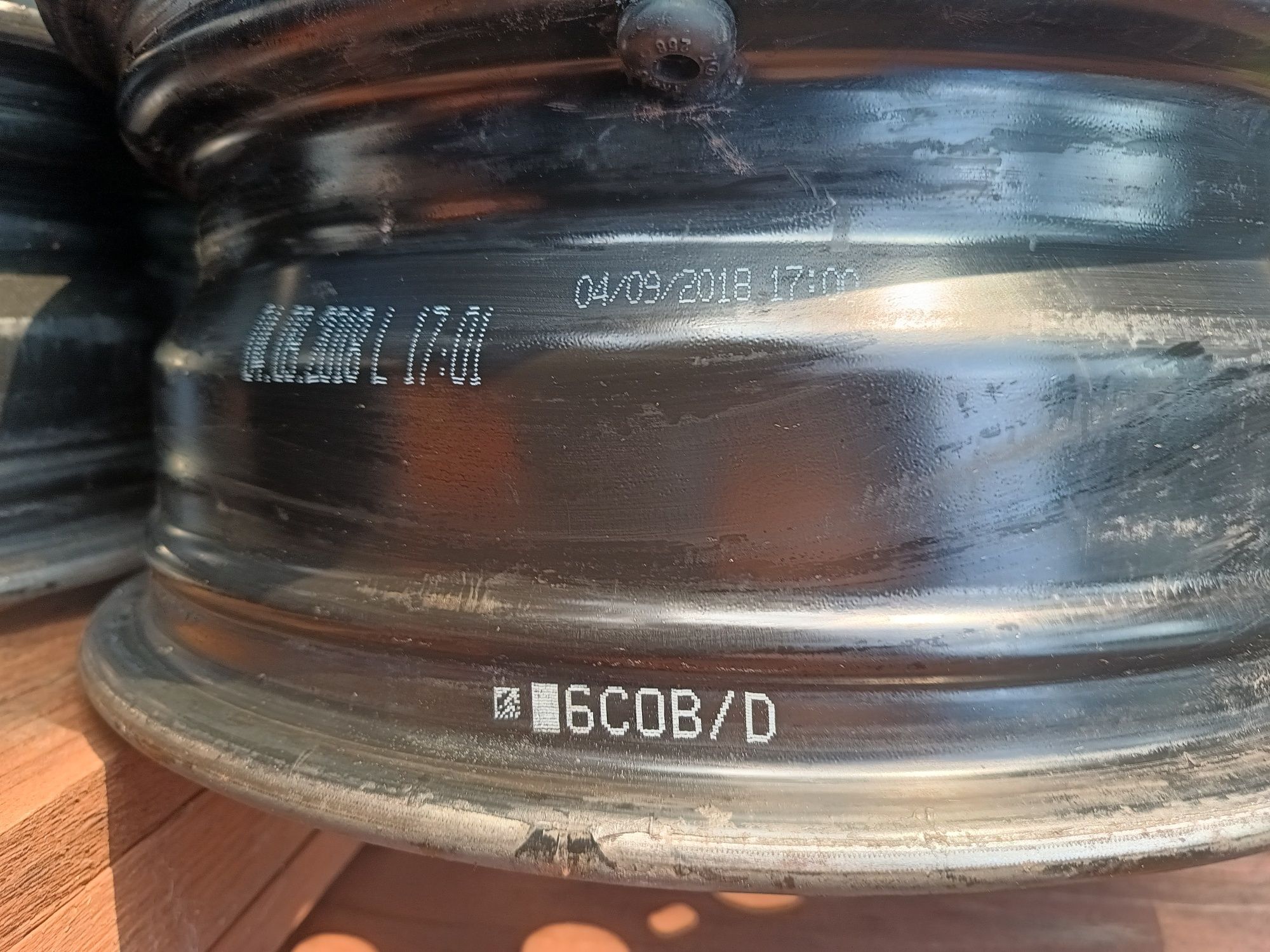 Felgi stalowe VW/Skoda 15" + Oryginalne Kołpaki
