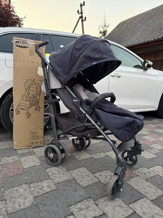 Продам візок для прогулянок Chicco Lite Way 3.