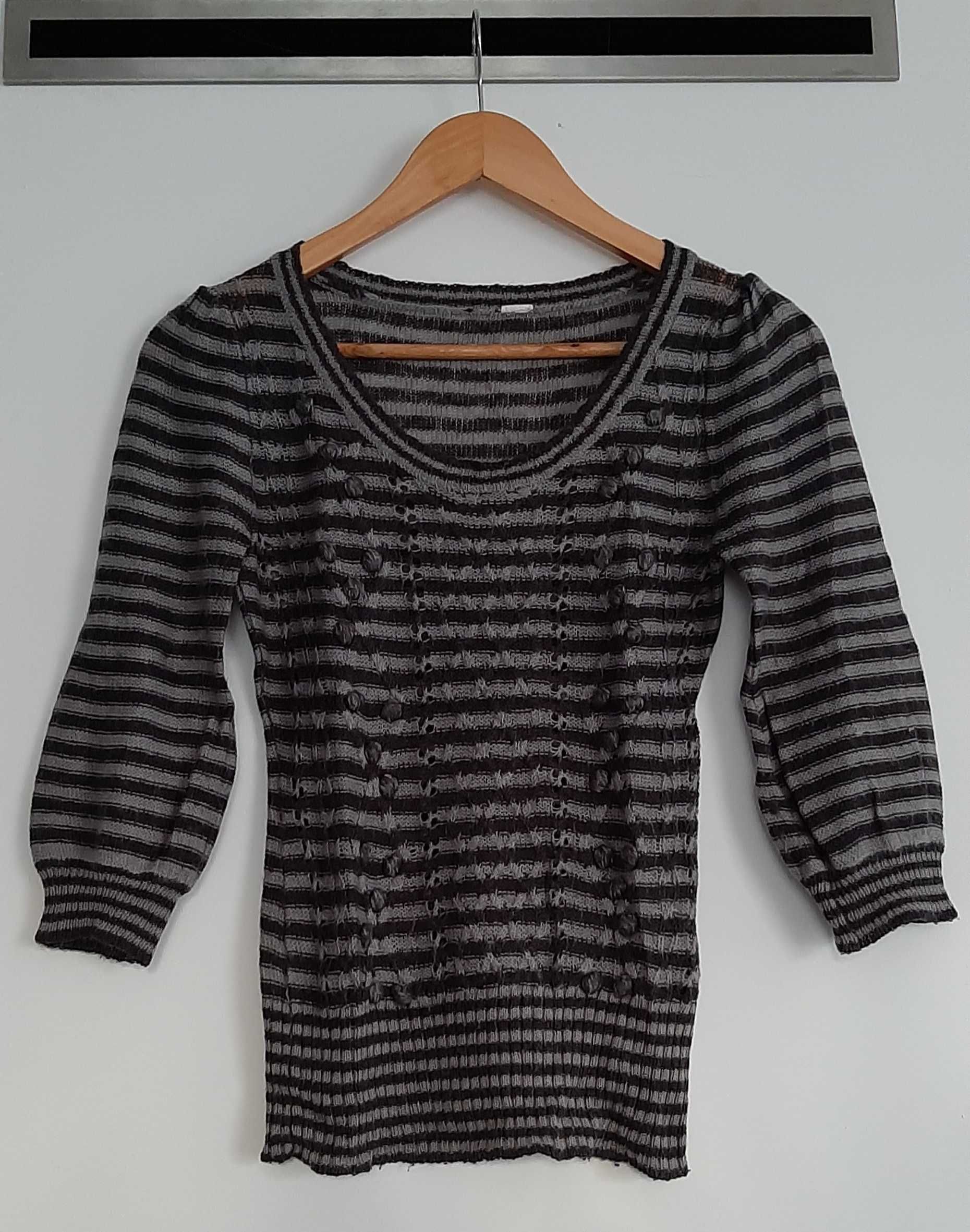 Sweterek H&M r. S