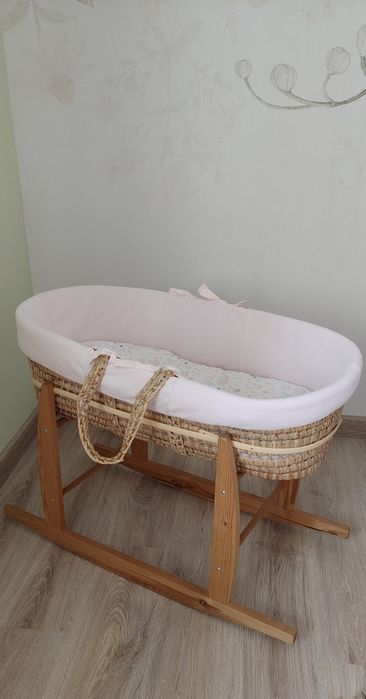 Kołyska wiklinowa / kosz Mojżesza + akcesoria