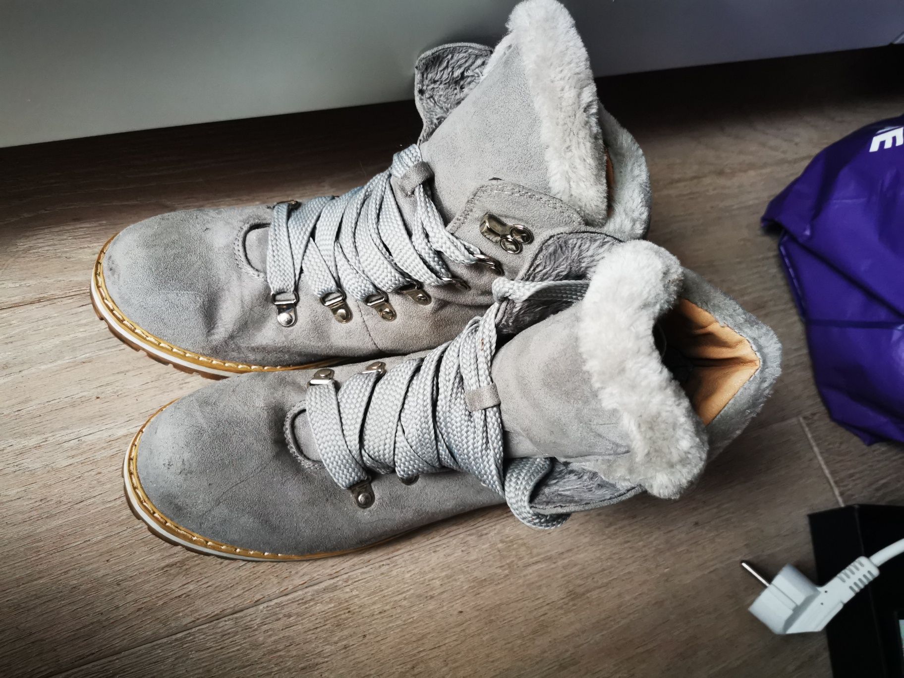 Buty damskie trapery zimowe z futerkiem r 41