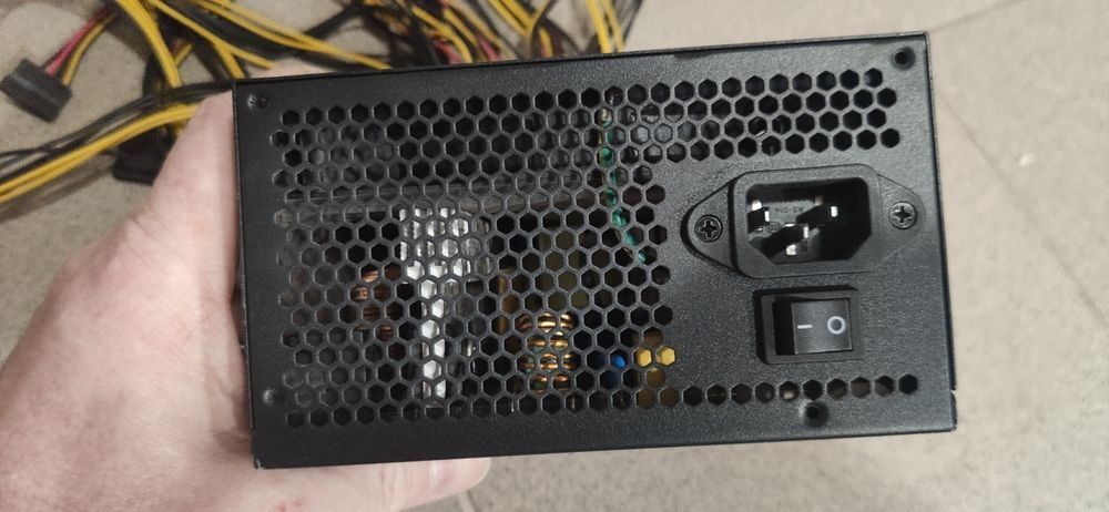 Блок питания ATX , TF2000W-A-ATX