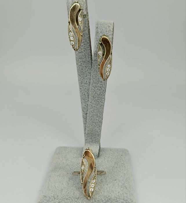 Серебряный набор серьги и кольцо 925 пробы