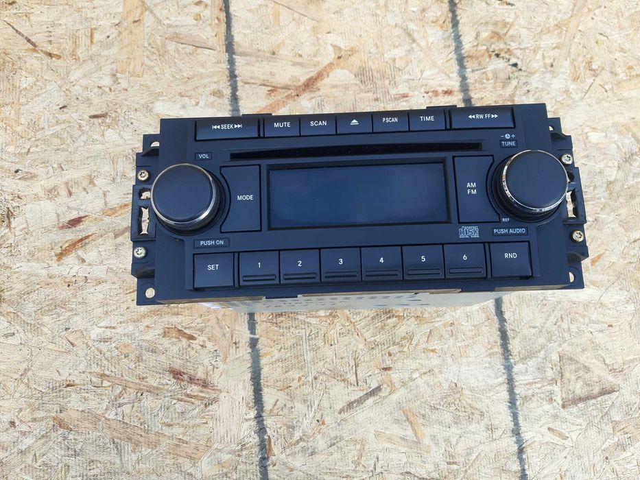 Radio Chrysler 300C 04-07r Dodge Charger Jeep Grand Cherokee