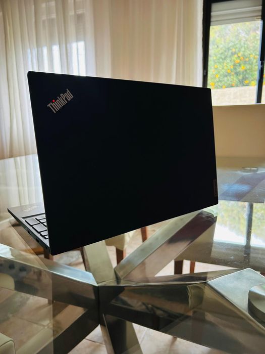 Lenovo ThinkPad 2024 16GB Ram Ótimo Estado