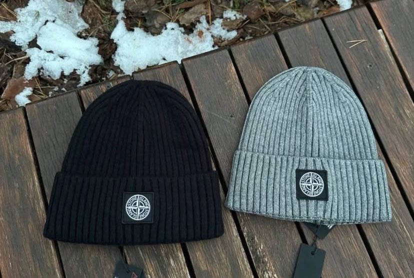 Шапки Stone Island