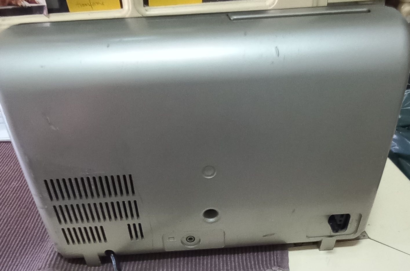 Rádio Grundig Sono 650, Fabricado em Portugal