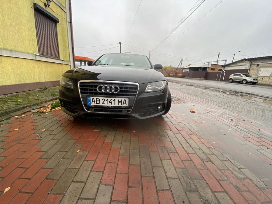 Ауді а4 б8 2011р