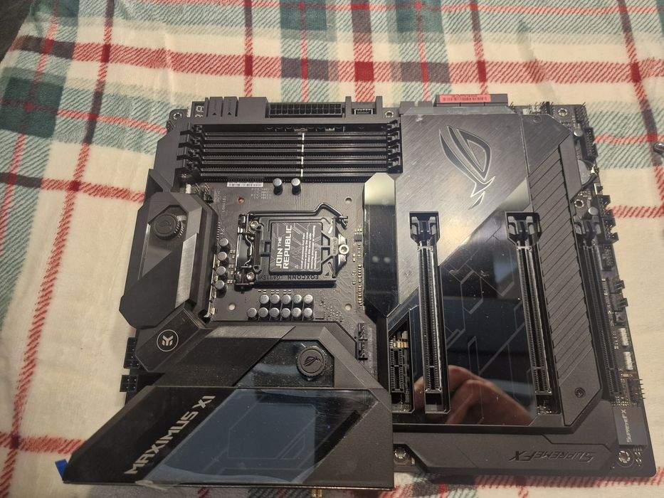 Plyta glowna MAXIMUS XI ASUS